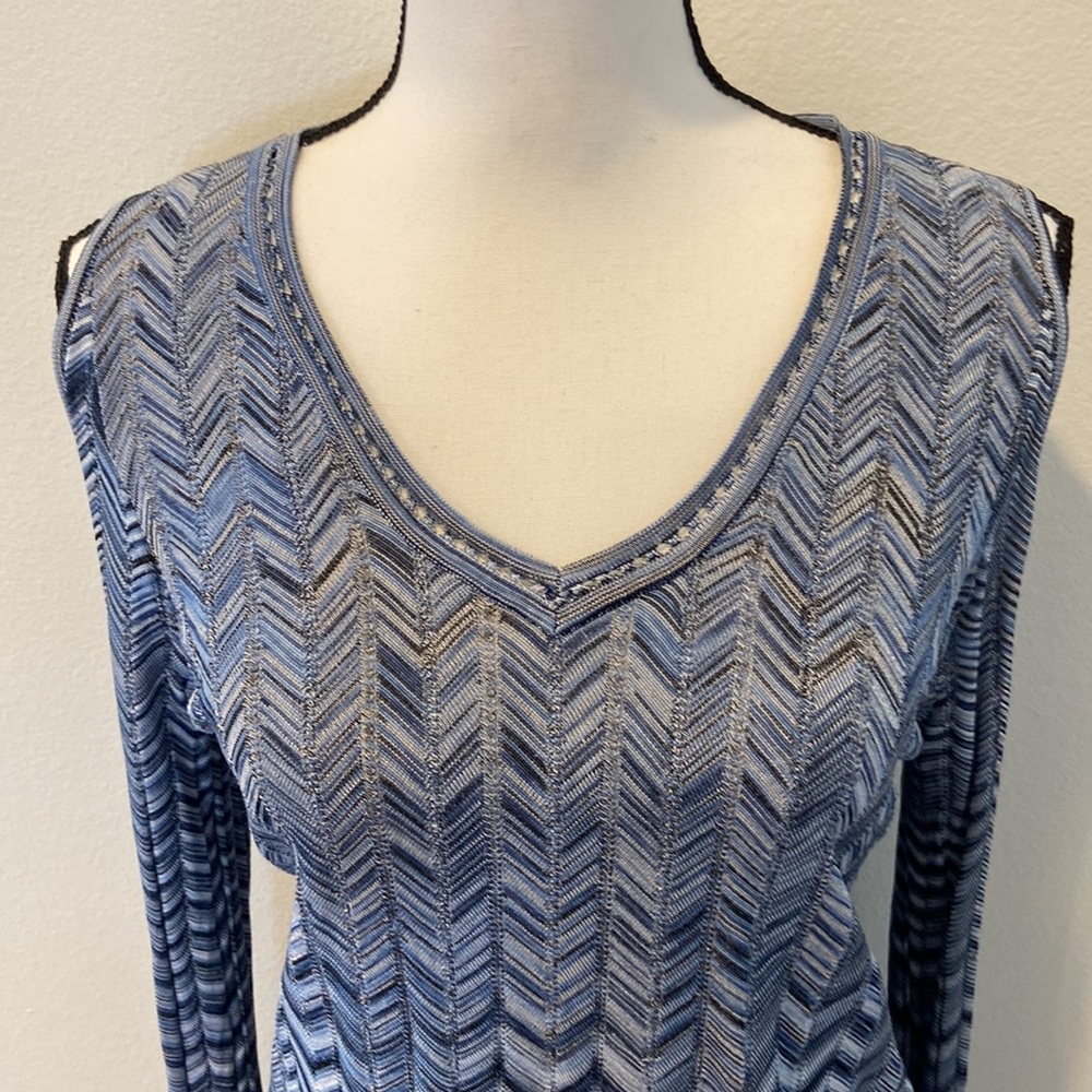 WHBM woven, long sleeve, cold shoulder shirt